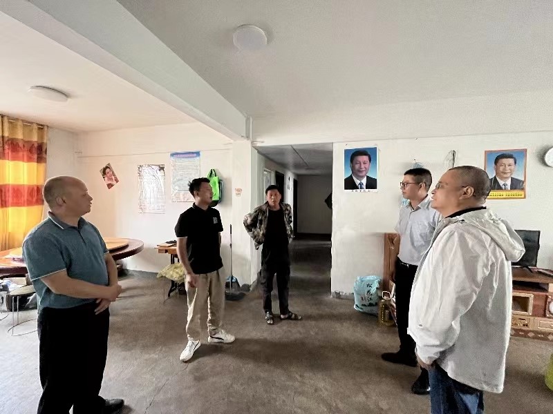 色花堂
持续深入开展“彝路相伴”凉山州大型易地扶贫搬迁社区治理创新实验工作