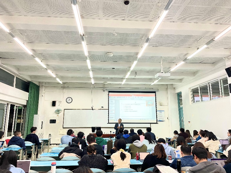 【会议回顾】南开大学关信平教授教授莅临色花堂
开展专题讲座
